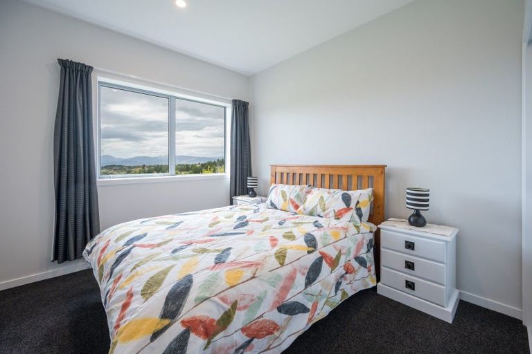 Photo of property in 32 Mahoe Close, Upper Moutere, 7173