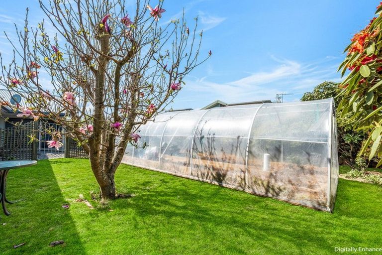 Photo of property in 11a Robert Coup Road, Kaiapoi, 7630