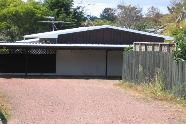 Photo of property in 50 Parker Avenue, New Lynn, Auckland, 0600