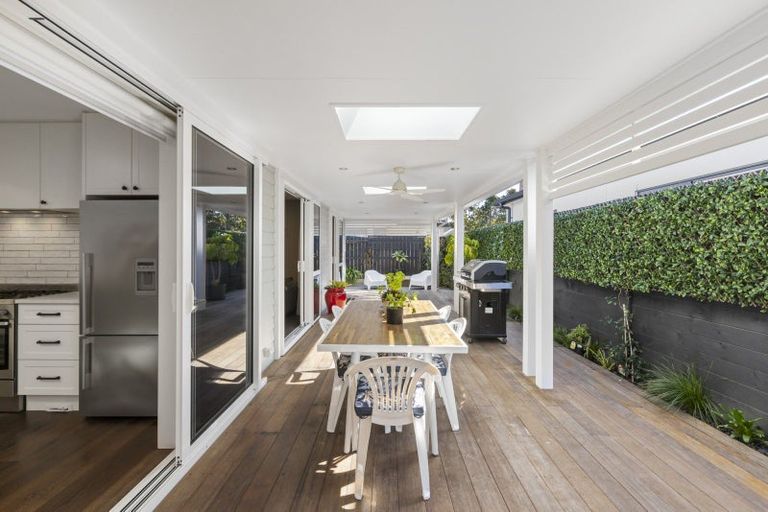 Photo of property in 3 Makura Drive, Papamoa Beach, Papamoa, 3118