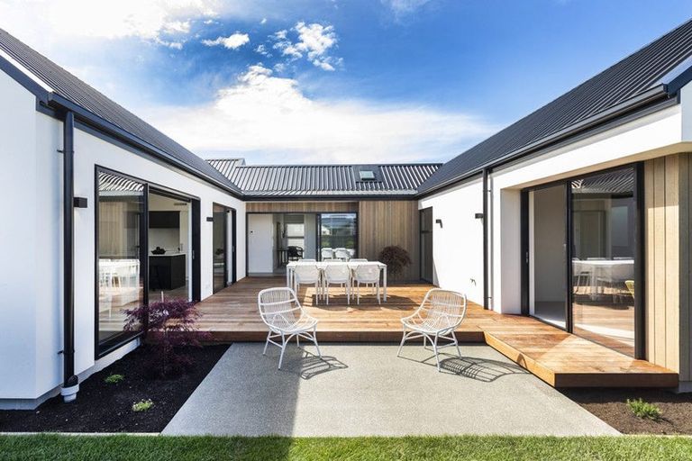 Photo of property in 53 Redbrook Road, Casebrook, Christchurch, 8051