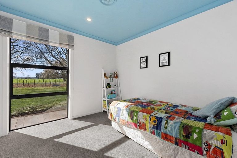 Photo of property in 9 South Oaks Close, Pukemoremore, Cambridge, 3493