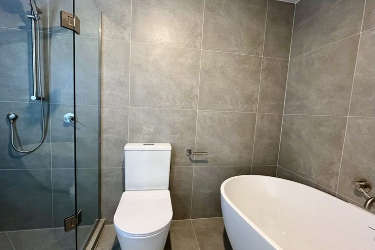 Photo of property in 98b Royal Road, Massey, Auckland, 0614