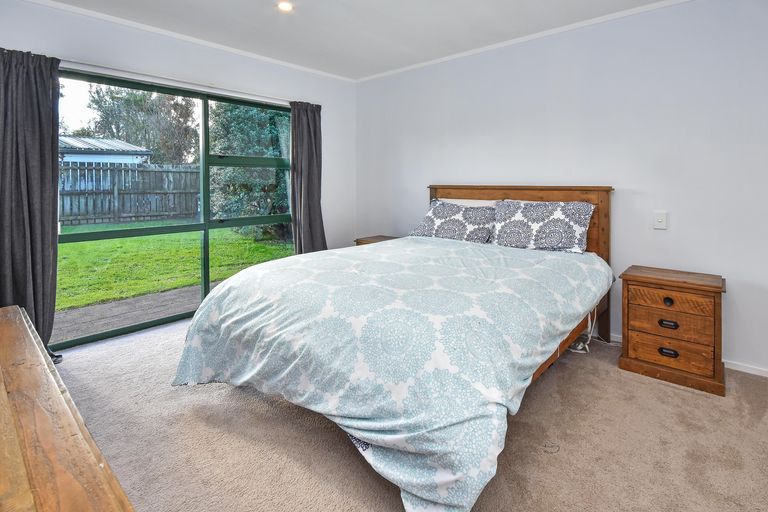 Photo of property in 13b Coolen Place, Tuakau, 2121