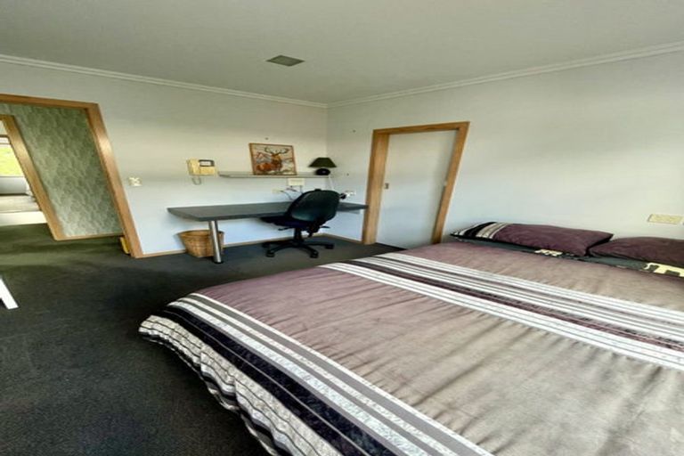 Photo of property in 22 Oriental Street, Welbourn, New Plymouth, 4312