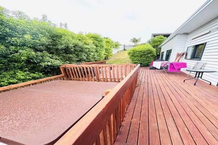 Photo of property in 57 Leo Street, Glen Eden, Auckland, 0602