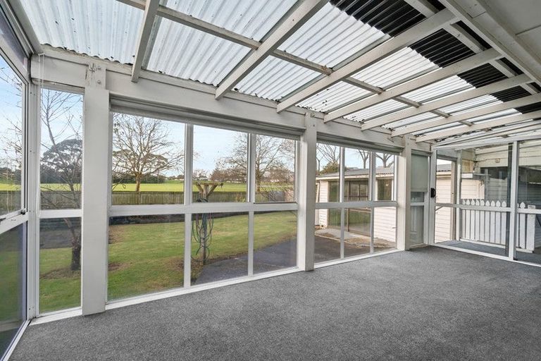 Photo of property in 15 Velvet Crescent, Otara, Auckland, 2023