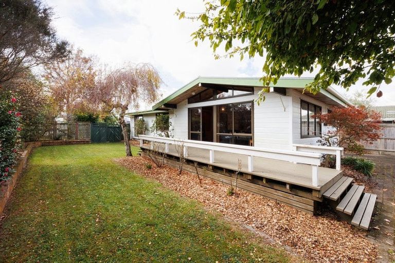 Photo of property in 35 Moyne Avenue, Milson, Palmerston North, 4414