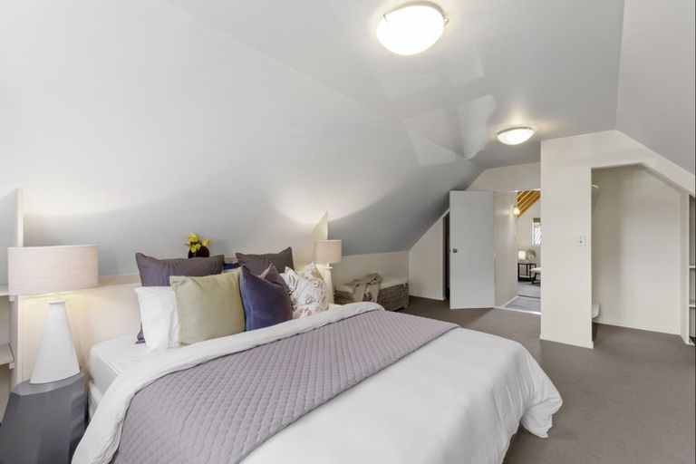 Photo of property in 4 Kawarau Place, Frankton, Queenstown, 9300