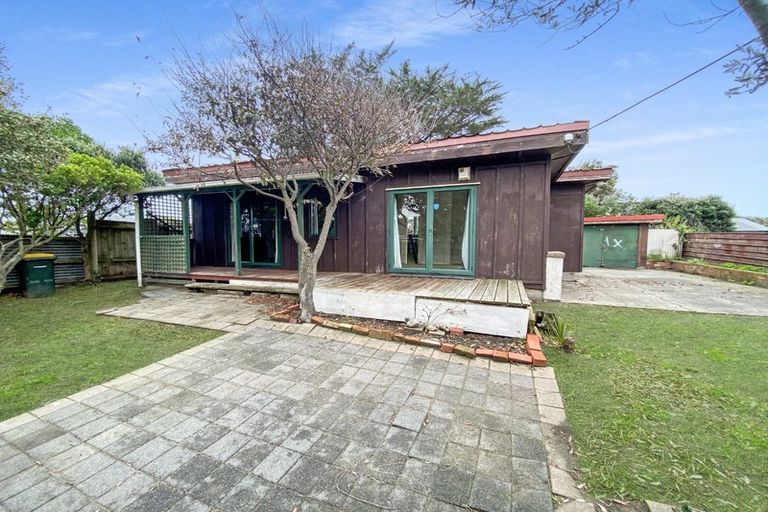 Photo of property in 159 Park Avenue, Waitarere Beach, Levin, 5510