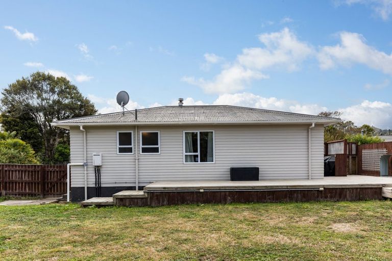 Photo of property in 42 Wood Street, Wainuiomata, Lower Hutt, 5014