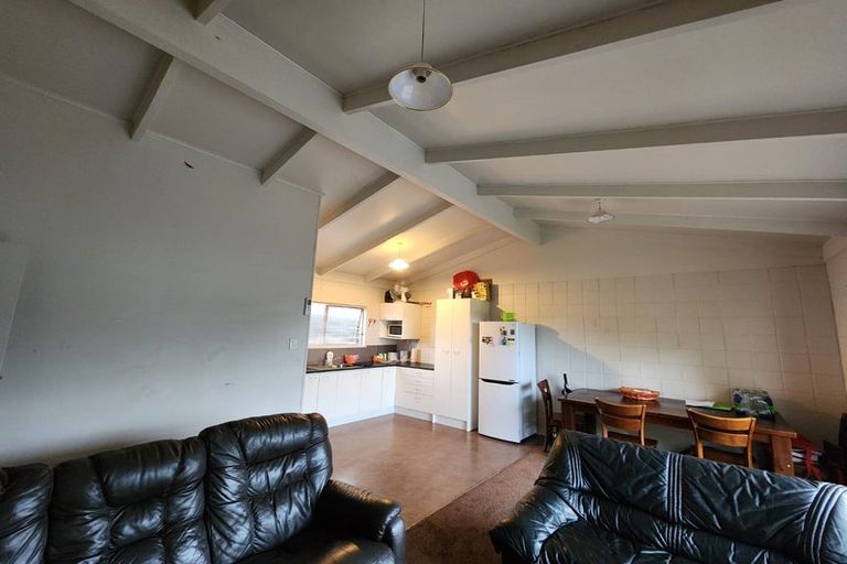 Photo of property in 16a Kennelly Crescent, Pukekohe, 2120