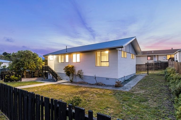 Photo of property in 9 The Bollard, Whitby, Porirua, 5024