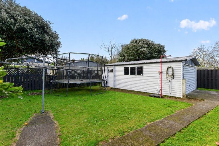 Photo of property in 260 Sandwich Road, St Andrews, Hamilton, 3200