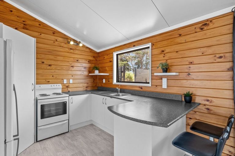 Photo of property in 2 Valley View Lane, Hakaru, 0975