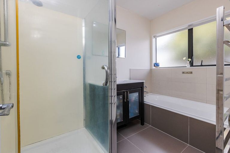 Photo of property in 2/14 Prictor Street, Papakura, 2110