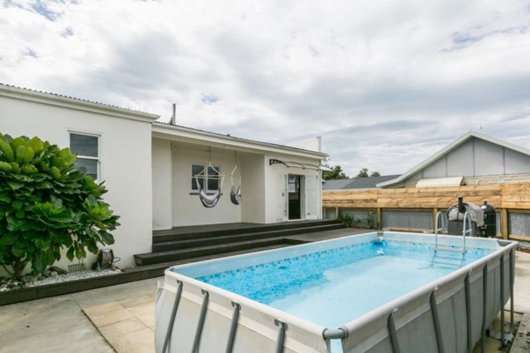 Photo of property in 12 Moeller Street, Taradale, Napier, 4112