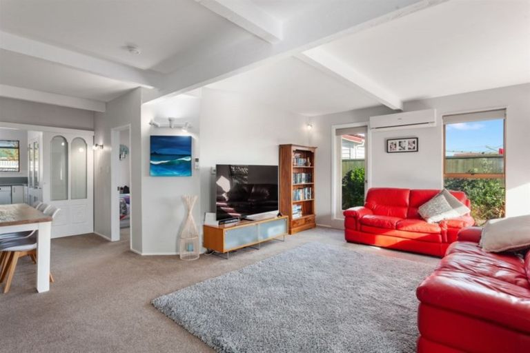 Photo of property in 2/19 Hikurangi Street, Whakatane, 3120