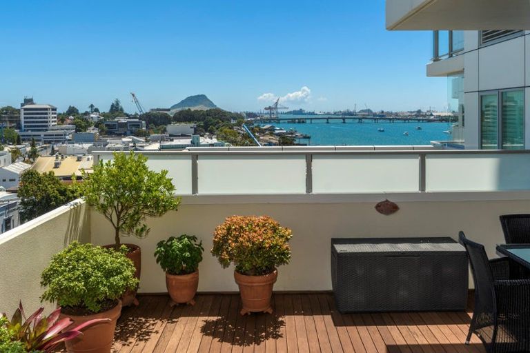 Photo of property in 12/72e Devonport Road, Tauranga, 3110