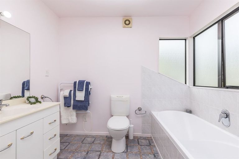 Photo of property in 62 Spyglass Lane, Whitby, Porirua, 5024