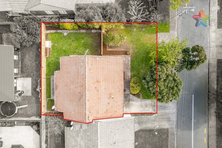 Photo of property in 24 Brook Street, Waiwhetu, Lower Hutt, 5011