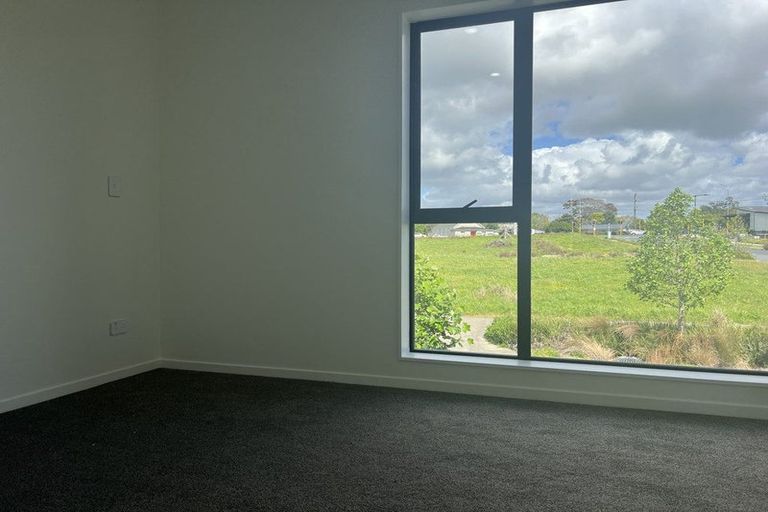 Photo of property in 99 Settlers Avenue, Hobsonville, Auckland, 0618