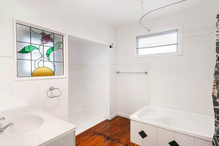 Photo of property in 210 Gascoigne Street, Raureka, Hastings, 4120