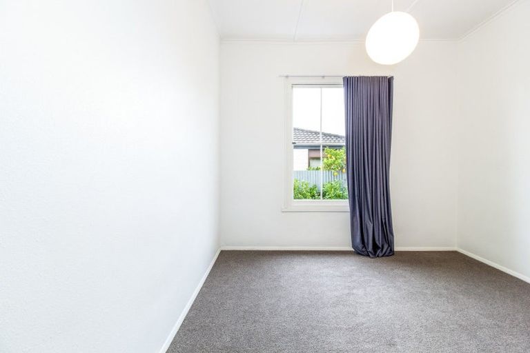 Photo of property in 305c Lascelles Street, Saint Leonards, Hastings, 4120