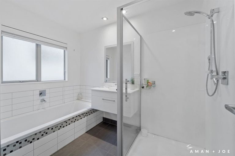 Photo of property in 95a Konini Road, Titirangi, Auckland, 0604