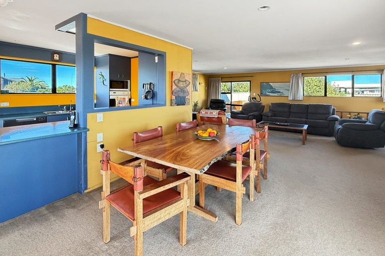 Photo of property in 1/298 Ocean Road, Ohope, 3121