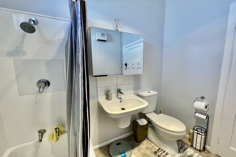 Photo of property in 50 Tirangi Road, Rongotai, Wellington, 6022