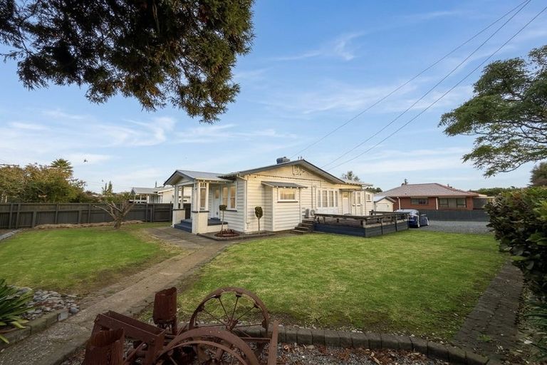 Photo of property in 33a Gloucester Road, Manurewa, Auckland, 2102
