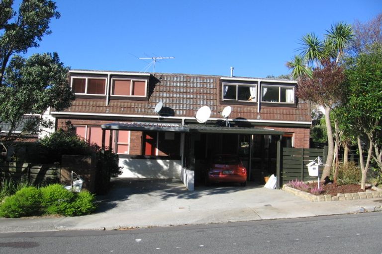 Photo of property in 66a Churton Drive, Churton Park, Wellington, 6037