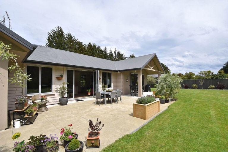 Photo of property in 47 Matua Grove, Otatara, Invercargill, 9879
