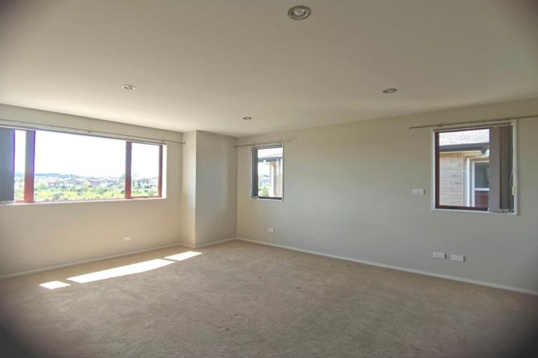 Photo of property in 48 Hughs Way, Flat Bush, Auckland, 2019