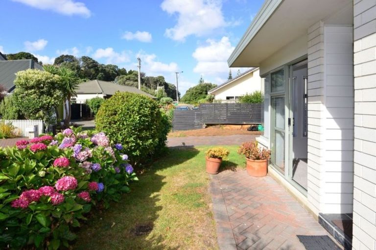 Photo of property in 1/494 Hibiscus Coast Highway, Orewa, 0931