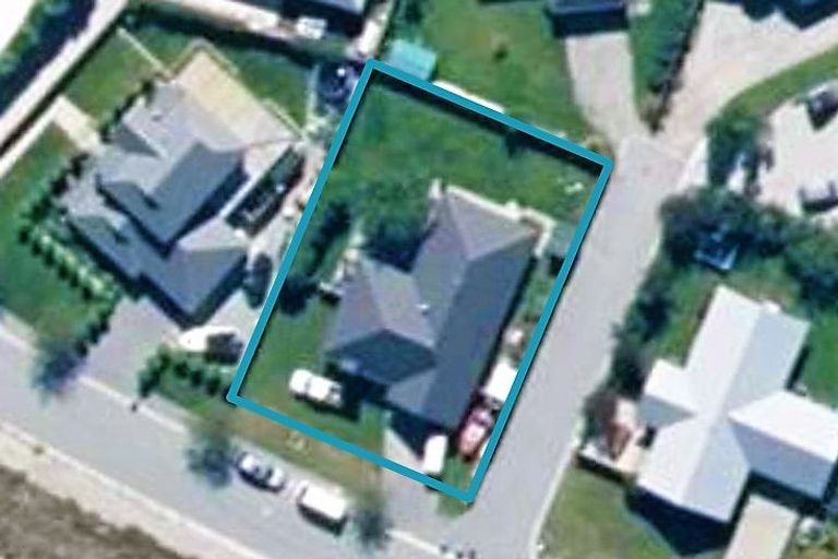 Photo of property in 16 Herries Lane, Lake Hayes, Queenstown, 9304