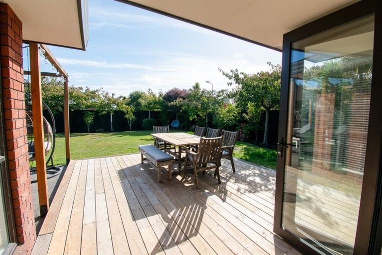 Photo of property in 5 Sea Eagles Place, North New Brighton, Christchurch, 8083