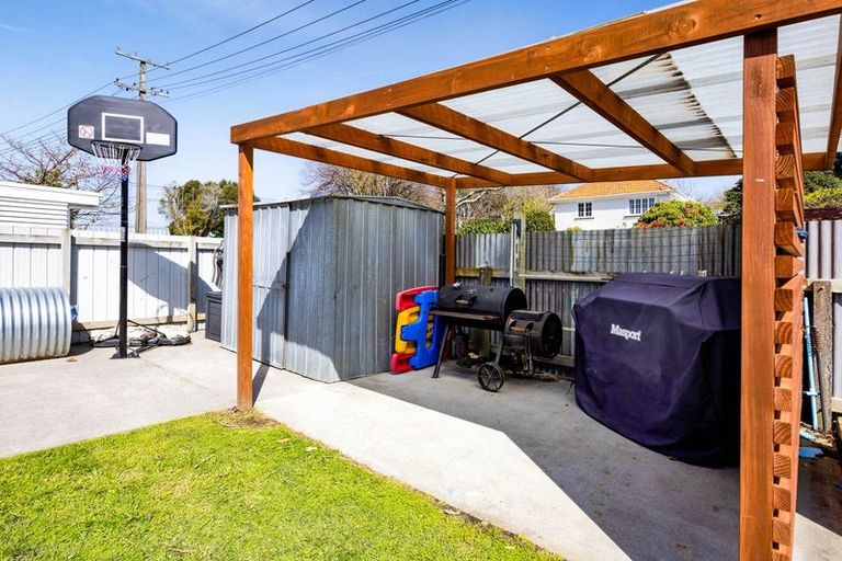 Photo of property in 75 Waihi Road, Hawera, 4610