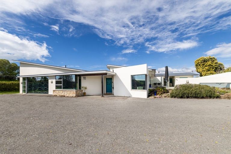 Photo of property in 2536 State Highway 50, Roys Hill, Hastings, 4175