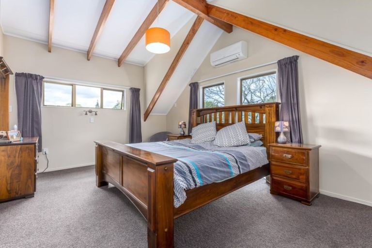 Photo of property in 4 Valley Road, Waiuku, 2123