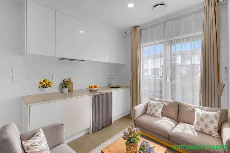 Photo of property in 62 Donegal Park Drive, Flat Bush, Auckland, 2019