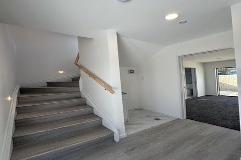 Photo of property in 12c Elcoat Avenue, Te Atatu South, Auckland, 0610