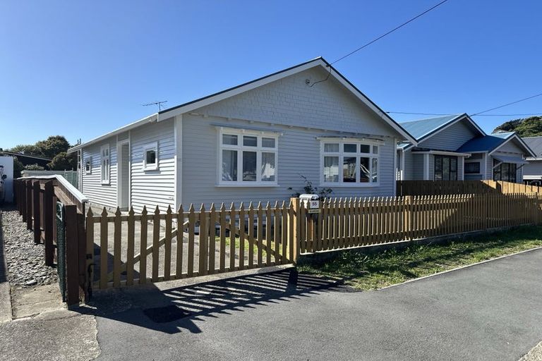 Photo of property in 55 Brussels Street, Miramar, Wellington, 6022