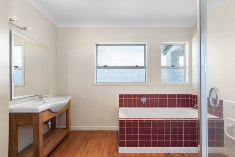Photo of property in 392a Oceanbeach Road, Mount Maunganui, 3116
