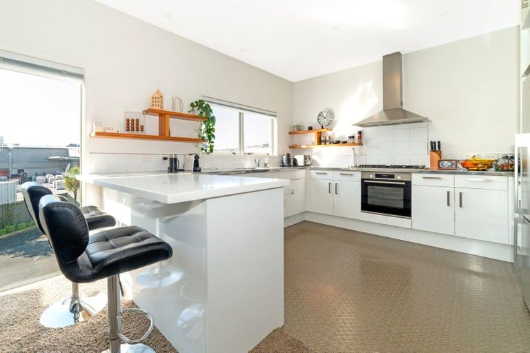 Photo of property in Harbour View, 7/100 Customhouse Street, Gisborne, 4010