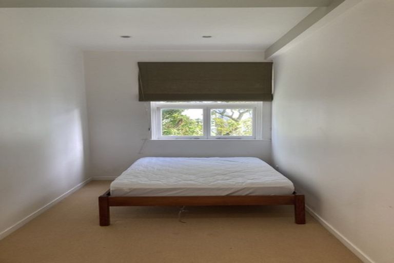 Photo of property in 2u7 King Street, Mount Cook, Wellington, 6021