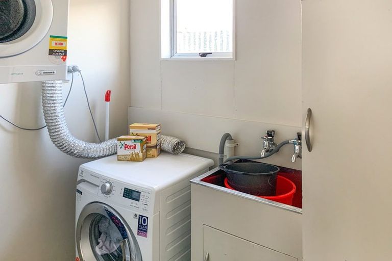 Photo of property in 35 Ada Street, Hokowhitu, Palmerston North, 4410