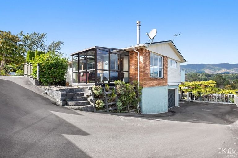 Photo of property in 12 Alleyne Court, Brown Owl, Upper Hutt, 5018