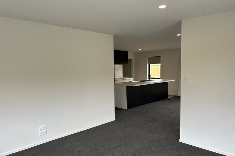 Photo of property in 77 Northmoor Boulevard, Rolleston, 7615